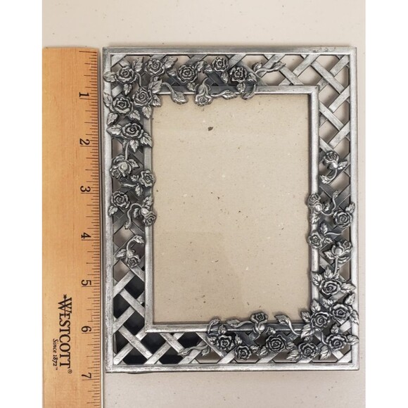 Pewter Style Picture Frame 5” x 7” Photo Vintage Floral Rose Motif Lattice Roses - Picture 11 of 11